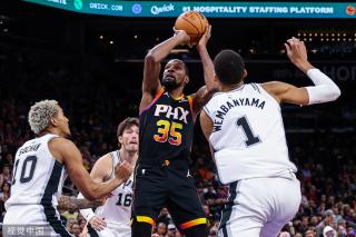 跑位灵活的 跑位灵活的